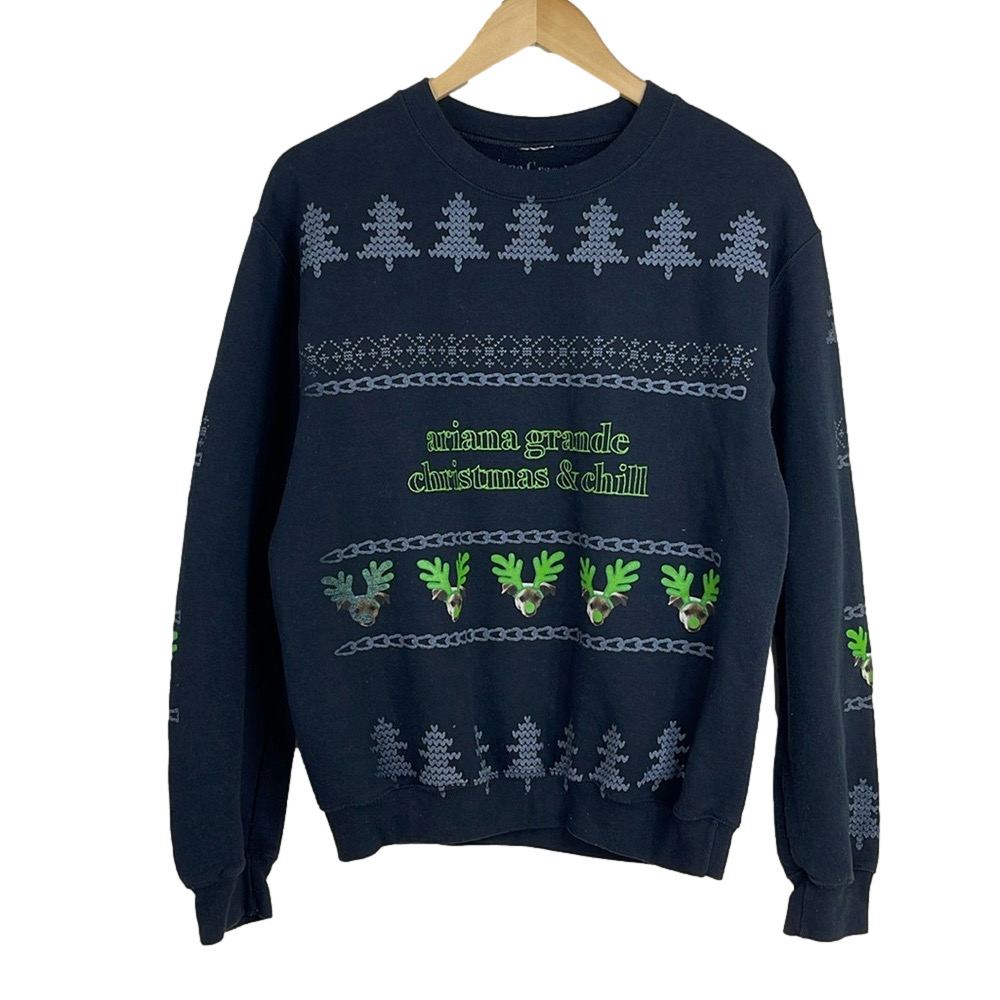 Christmas & Chill Crewneck Sweatshirt Sz S